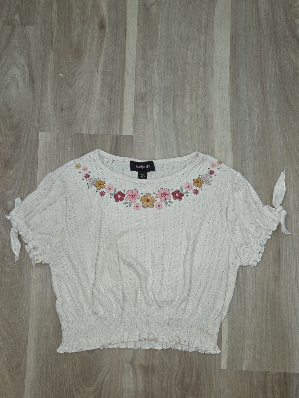 •Amy Byer• Little Girls Ruched Blouse